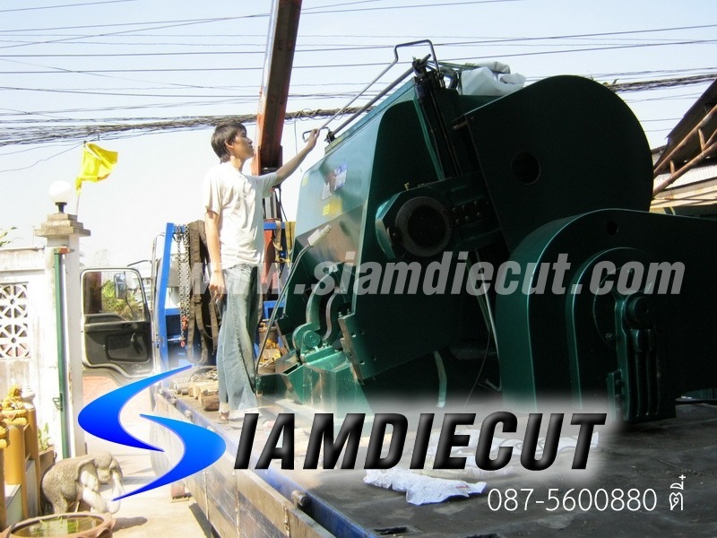 เครื่องปั๊มไดคัท